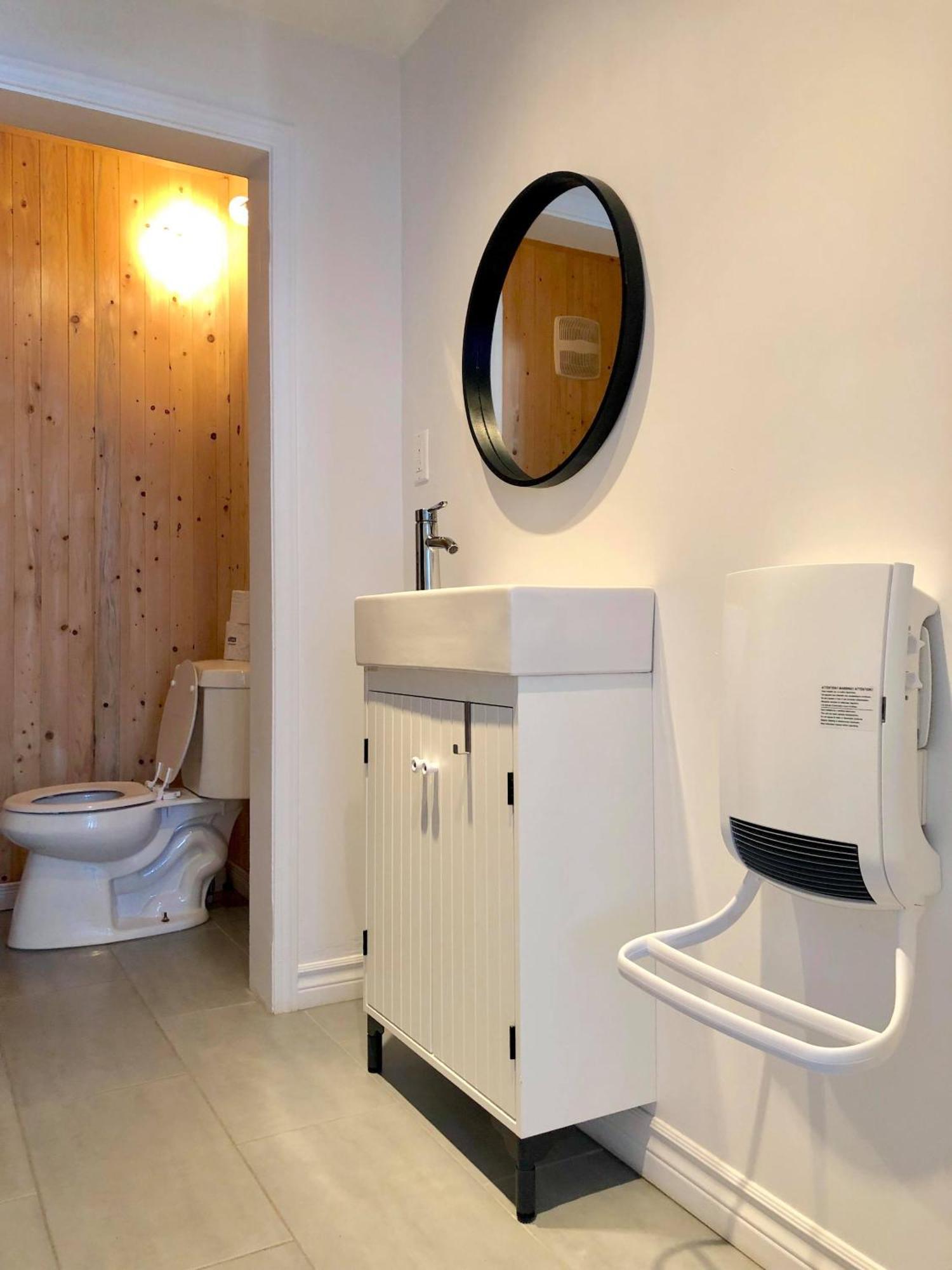 Aux 4 Vents - Auberg'Inn Carleton-sur-Mer Habitación foto